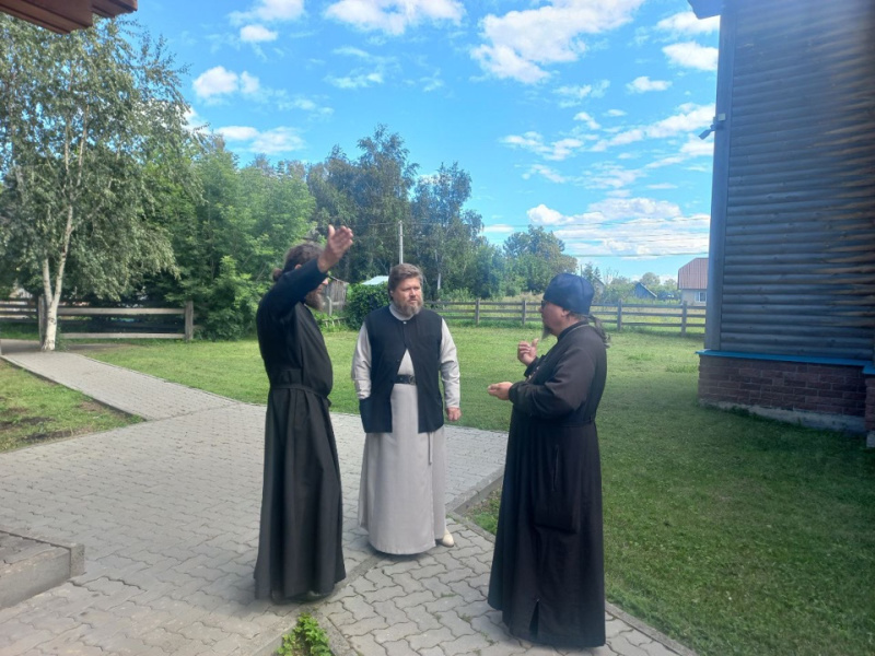 Епископ Серафим посетил с рабочим визитом Белокуриху и Новотырышкино